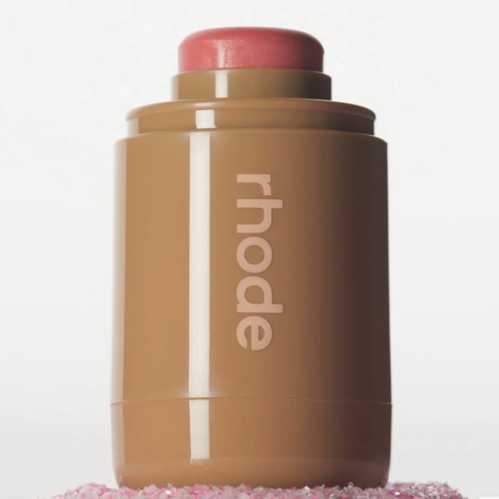 Rhode Pocket Blush “Sprinkle” Rare Pink Glow Blush Viral Makeup box is imperfect